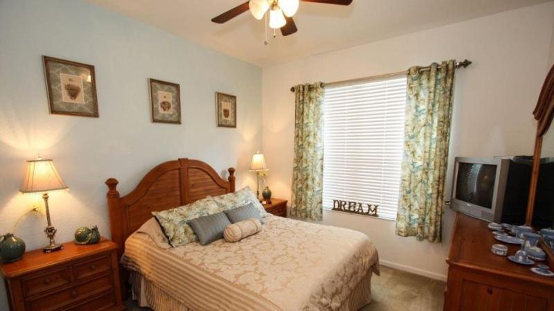Lovely 4 Bed 4 Bath Pool In Windsor Hills