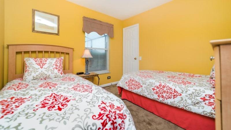 Holiday home Gorgeous 4 Bedroom 2 Bath Pool Close To