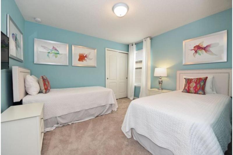 Stunning 8 Bedroom 6 Bath Pool In Windsor At Westside Orlando