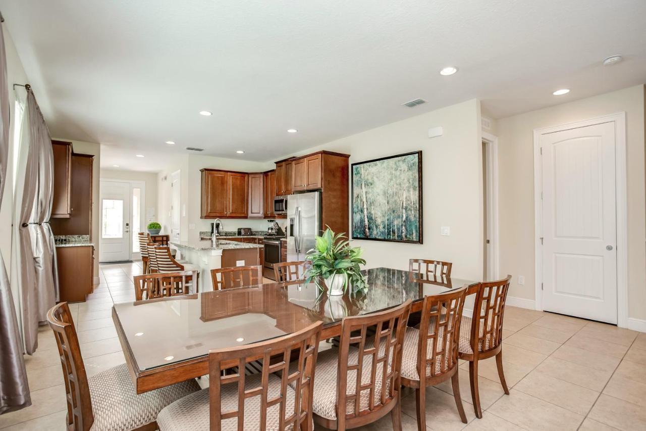 Encore 8 Bedroom Vacation With Pool 2105