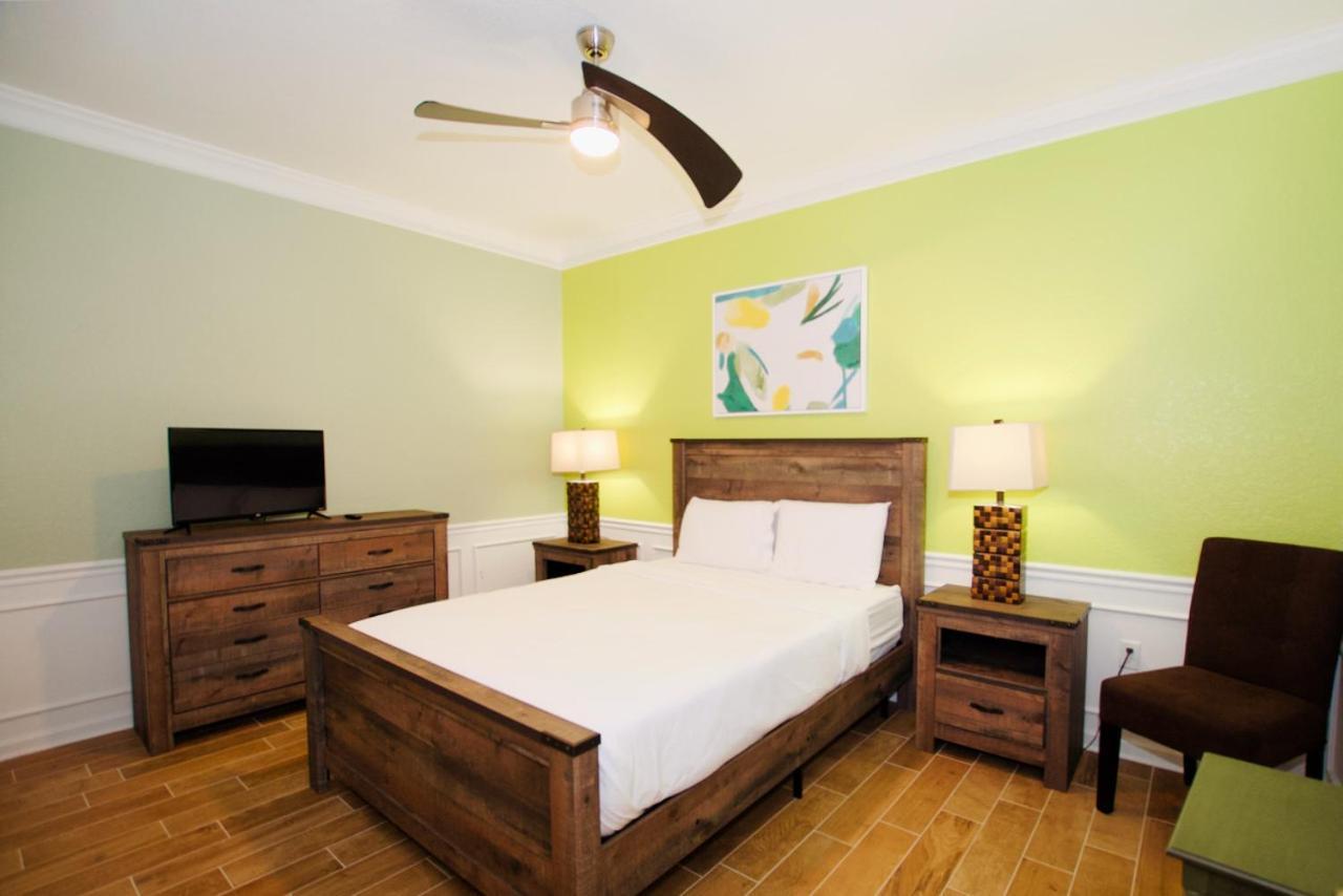Vista Cay Luxury 4 Bedroom Apartment Orlando