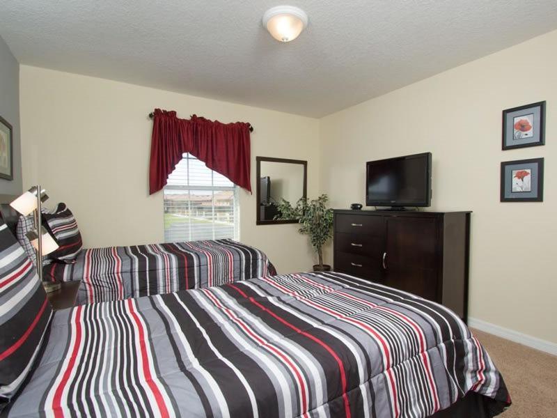 Holiday home 4 Bedroom 3 Bath Town In The Paradise Palms