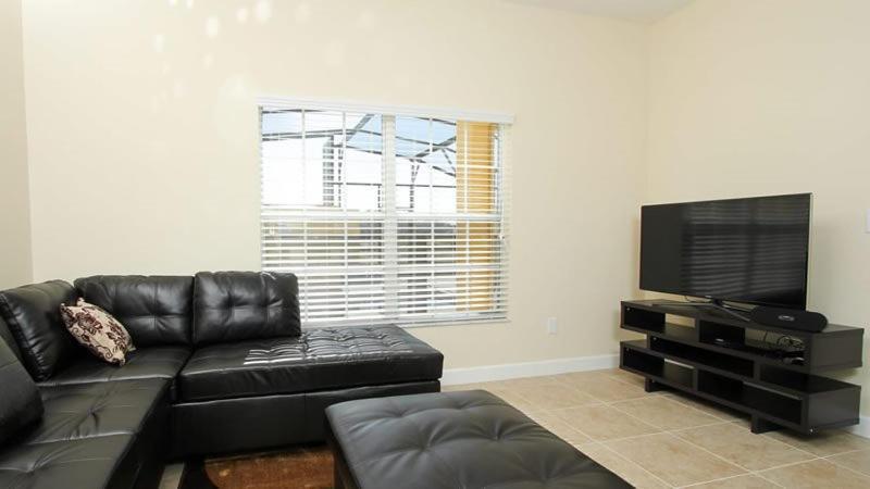 Holiday home 4 Bed 3 Bath Town In The Stunning Paradise Palms *