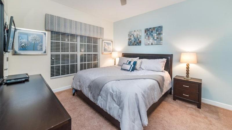 Beautiful 4 Bedroom Town House In The Fantastic Paradise Palms