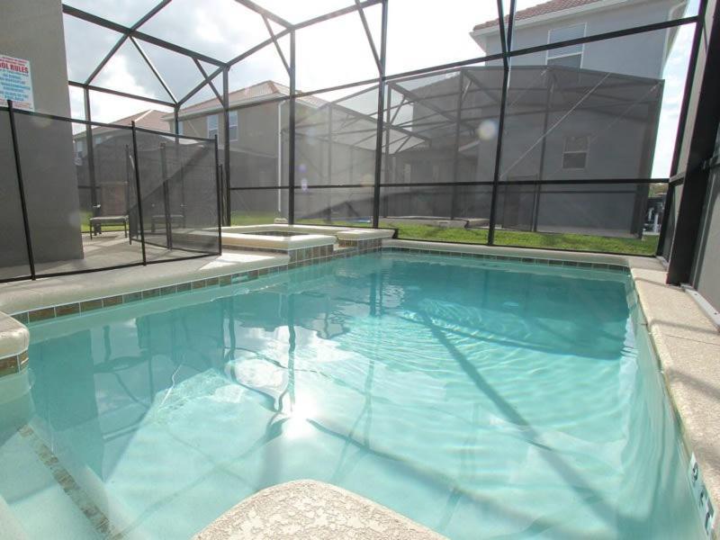 Stunning 5 Bedroom 5 Bath In Paradise Palms Orlando