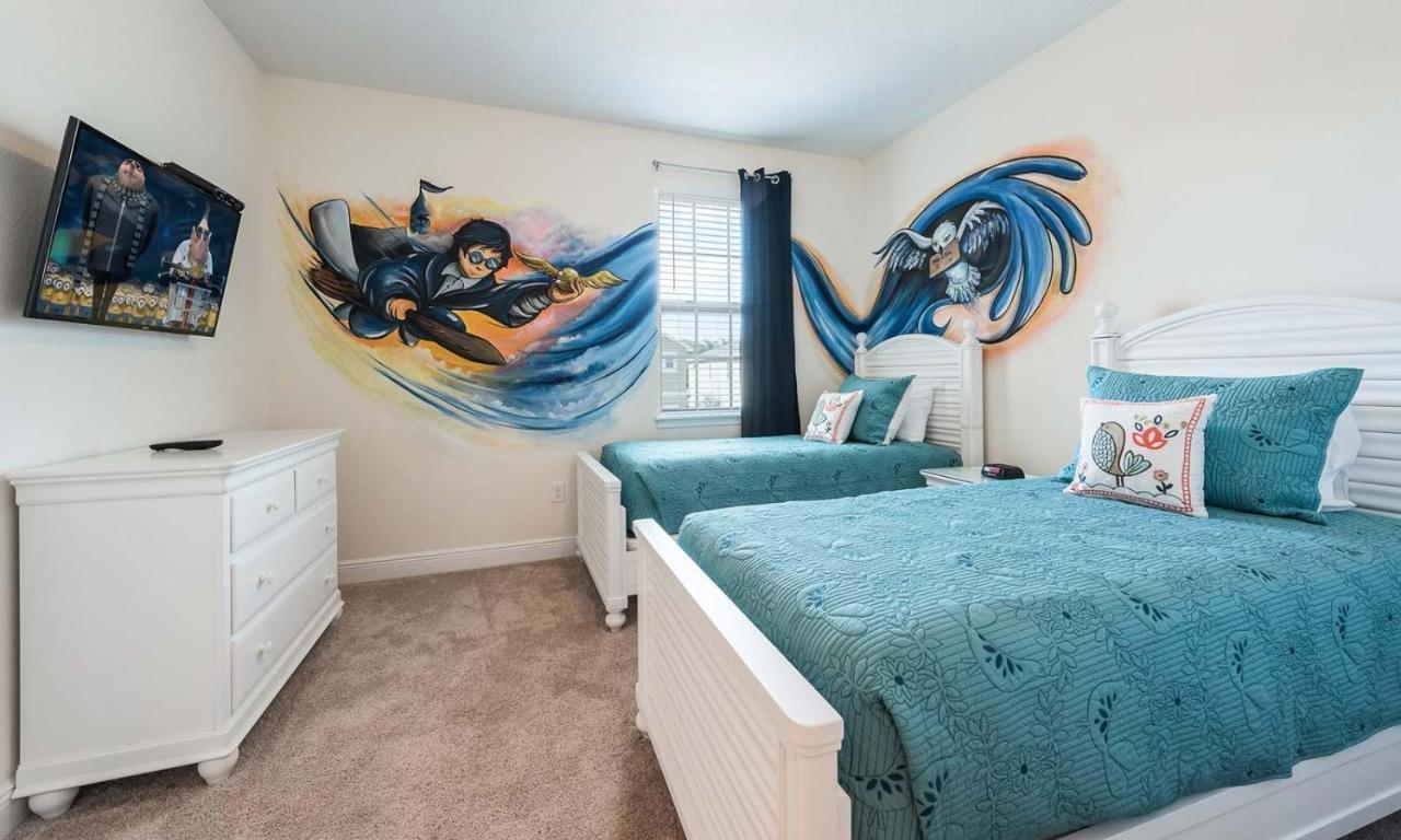 Spacious 8 Bdrm Retreat With Themed Bedrooms In Encore Holiday home *