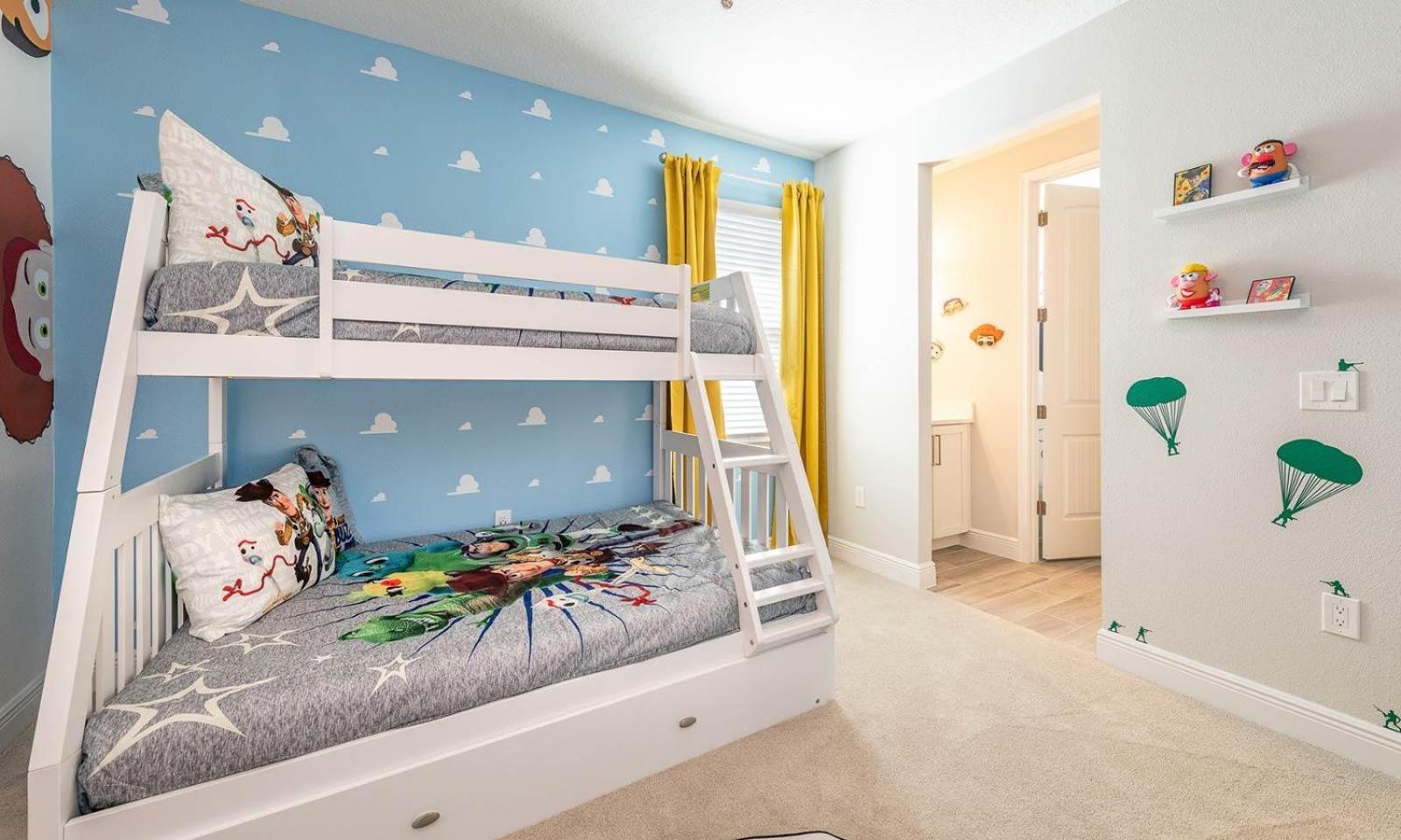 Dazzling 8 Bdrm With Putting At Encore