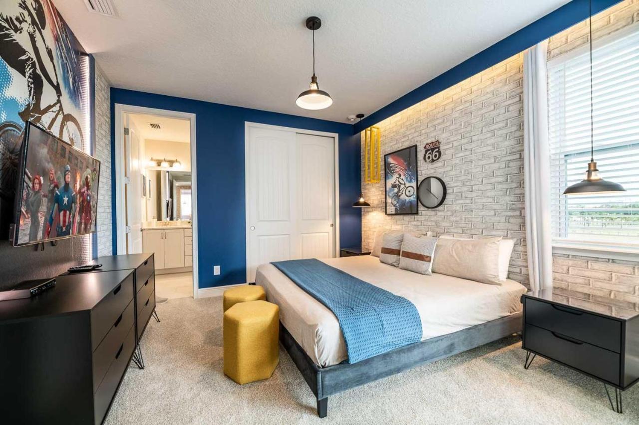 Grand 11 Bdrm With Games At Encore Holiday home Orlando