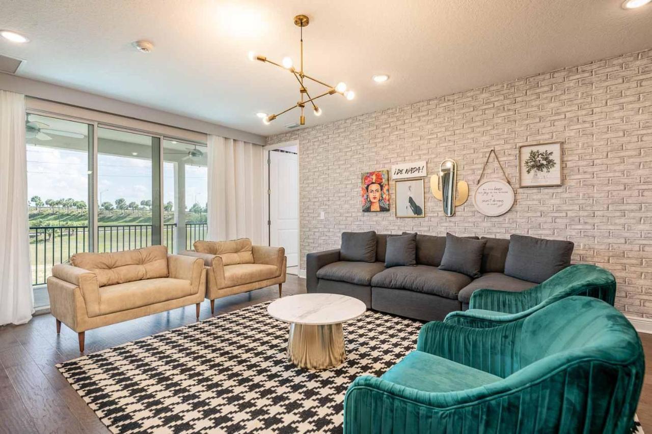 Grand 11 Bdrm With Games At Encore