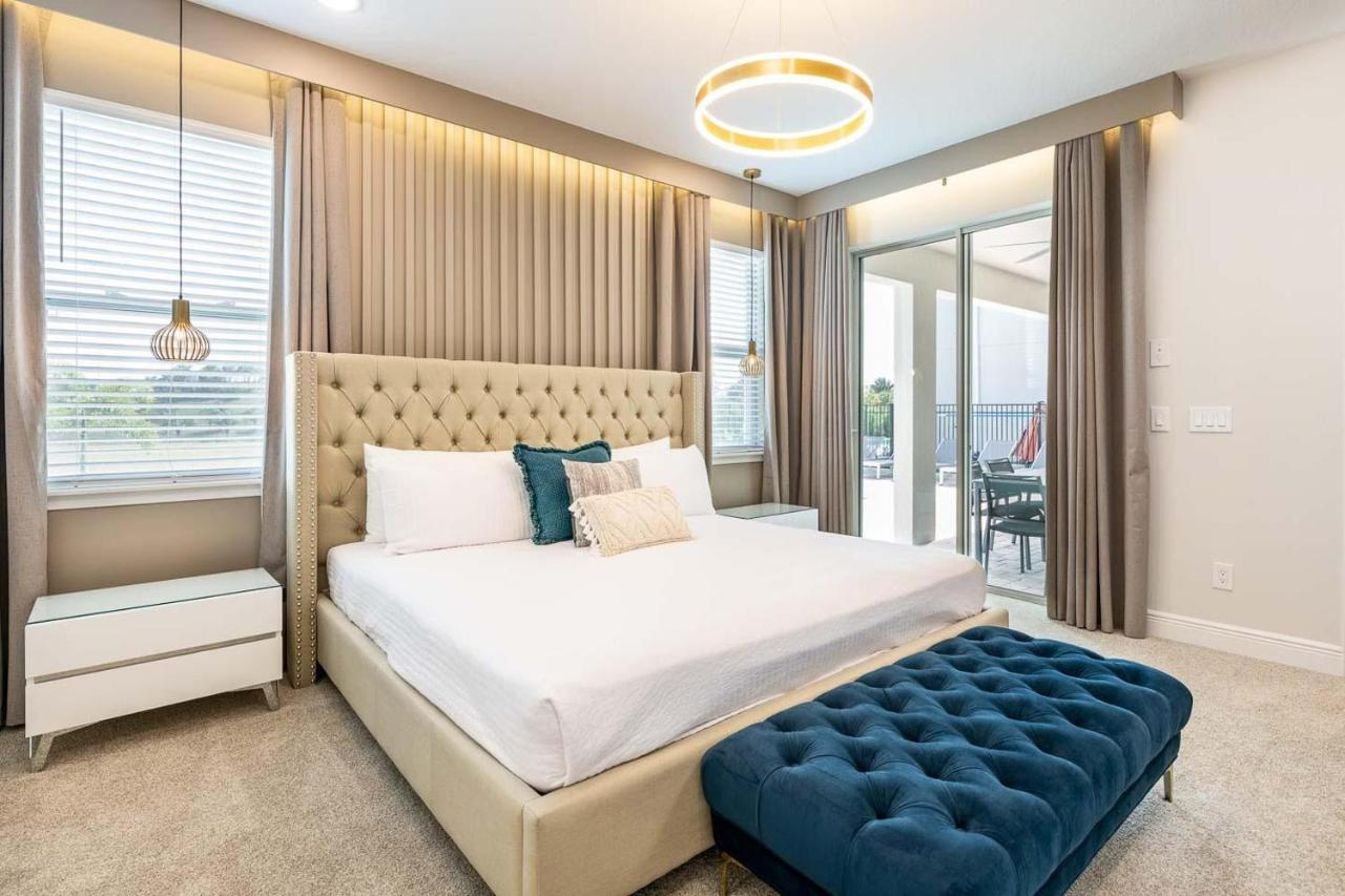 Grand 11 Bdrm With Games At Encore Holiday home *