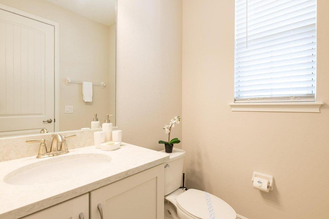Holiday home Grand 11 Bdrm With Games At Encore Orlando