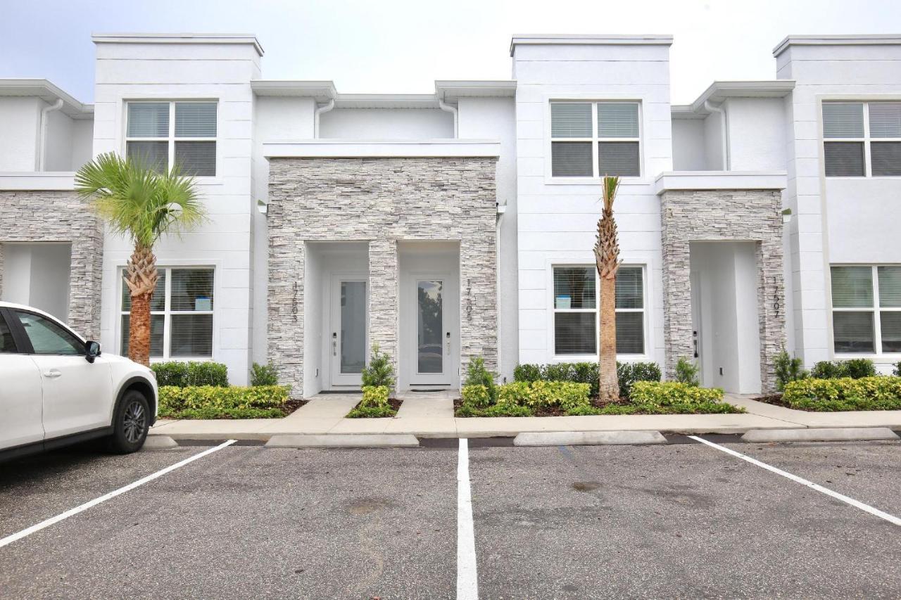 High Luxury 3 Bedroomloft Townhouse In Hidden Forest, With Private Pool! Holiday home