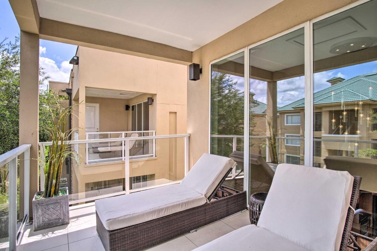 Spacious Magic Village Townhome About 1 Mi To Disney! Holiday home Orlando