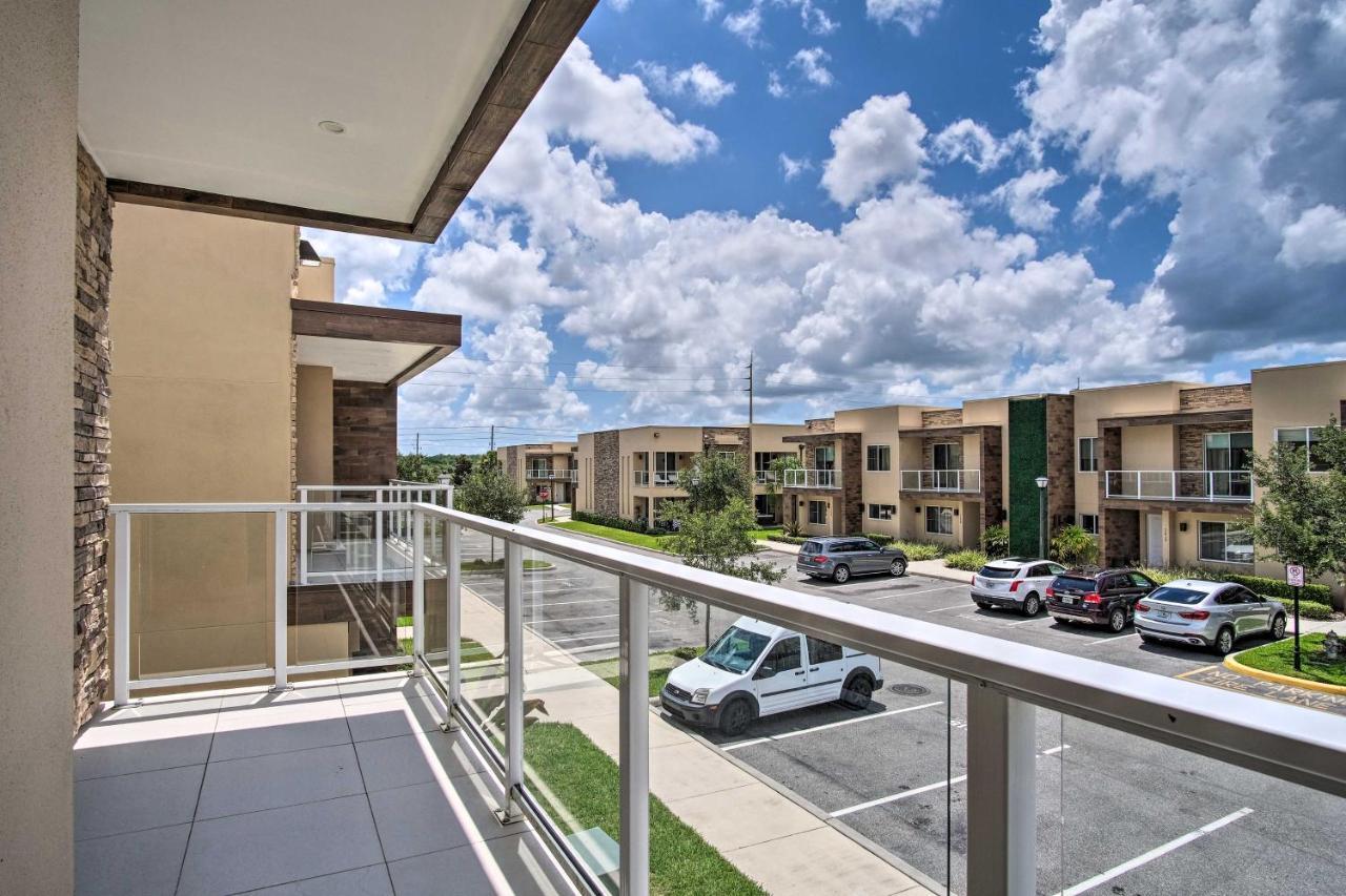 Spacious Magic Village Townhome About 1 Mi To Disney! Holiday home