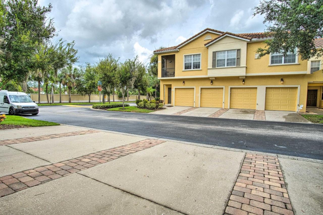 Quiet With Balcony About 2 Miles To World! * Orlando