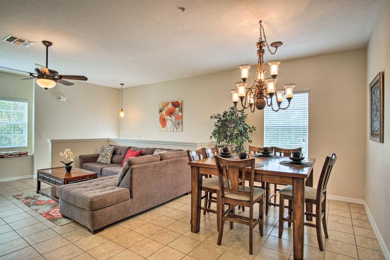 Quiet With Balcony About 2 Miles To World! Apartment *