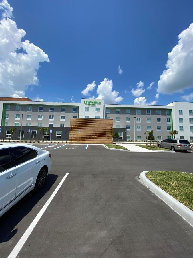 Wyndham Garden Airport - Free Airport Shuttle Hotel 3*