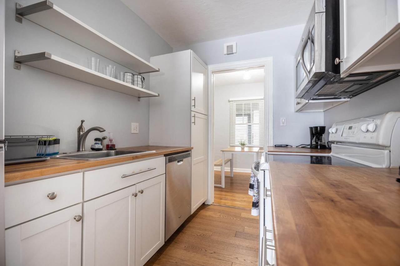 Cozy In The Triplex House, Historic District Of Apartment