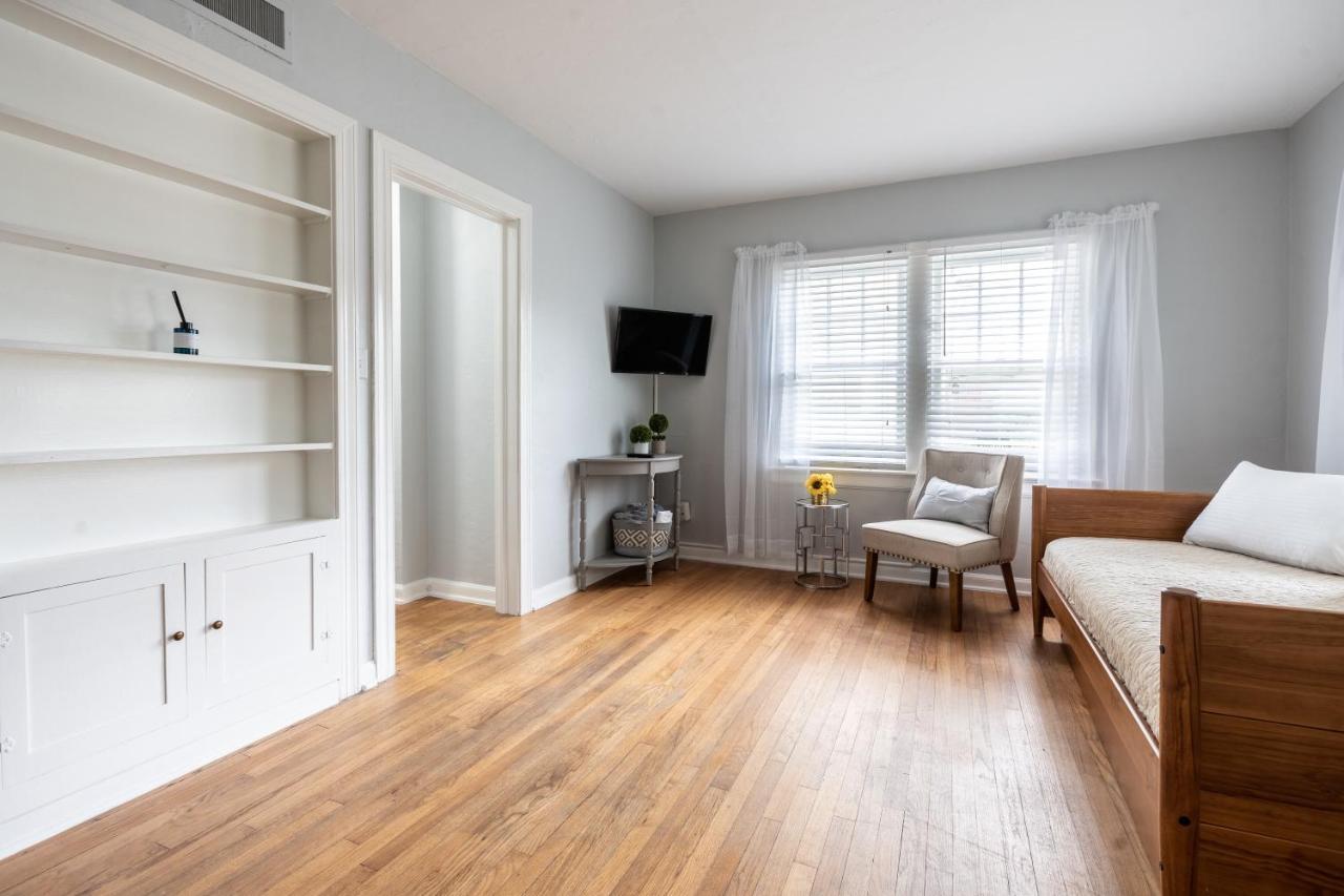 Cozy In The Triplex House, Historic District Of Apartment