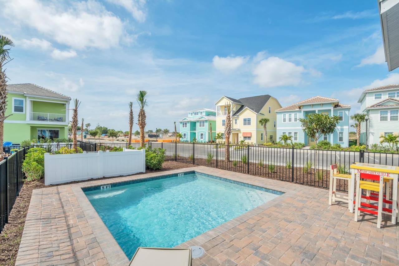 8044 Sandy Toes Way Holiday home