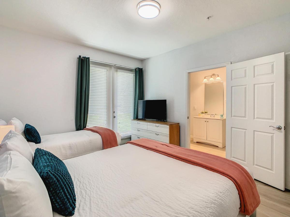 Holiday home Stylish Vista Cay Townhome Near Conv. Ctr I-dr. *