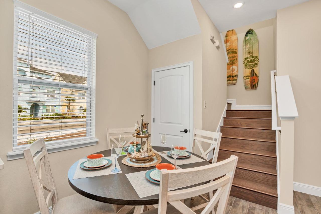 8044 Sandy Toes Way *