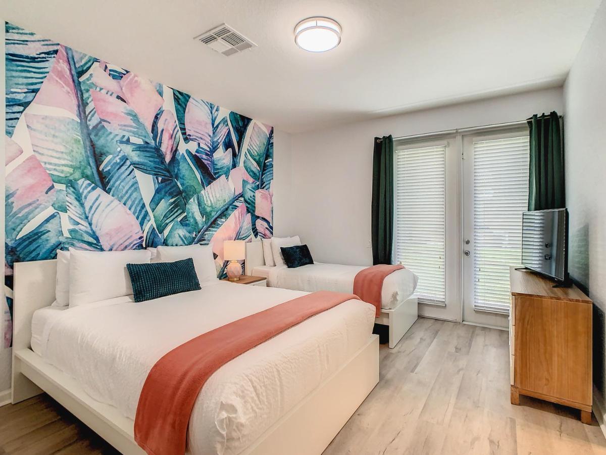 Stylish Vista Cay Townhome Near Conv. Ctr I-dr. * Orlando