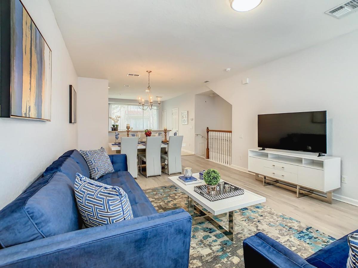 Holiday home Stylish Vista Cay Townhome Near Conv. Ctr I-dr.
