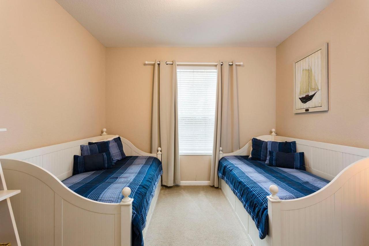 Spacious 2br 2ba With Balcony 5 Mins To Convention Center & Epic Universe Orlando