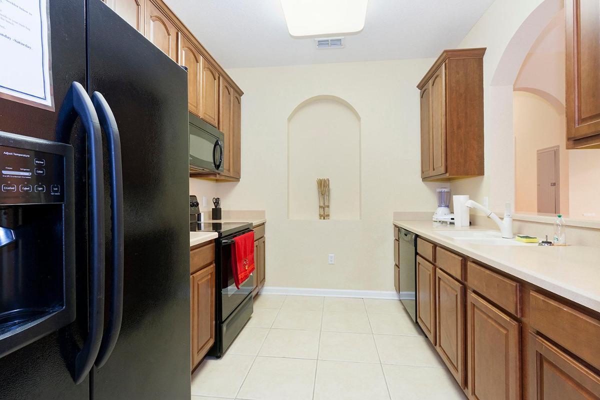 2br 2bath Balcony 5min Conv Center 1496ft Holiday home Orlando