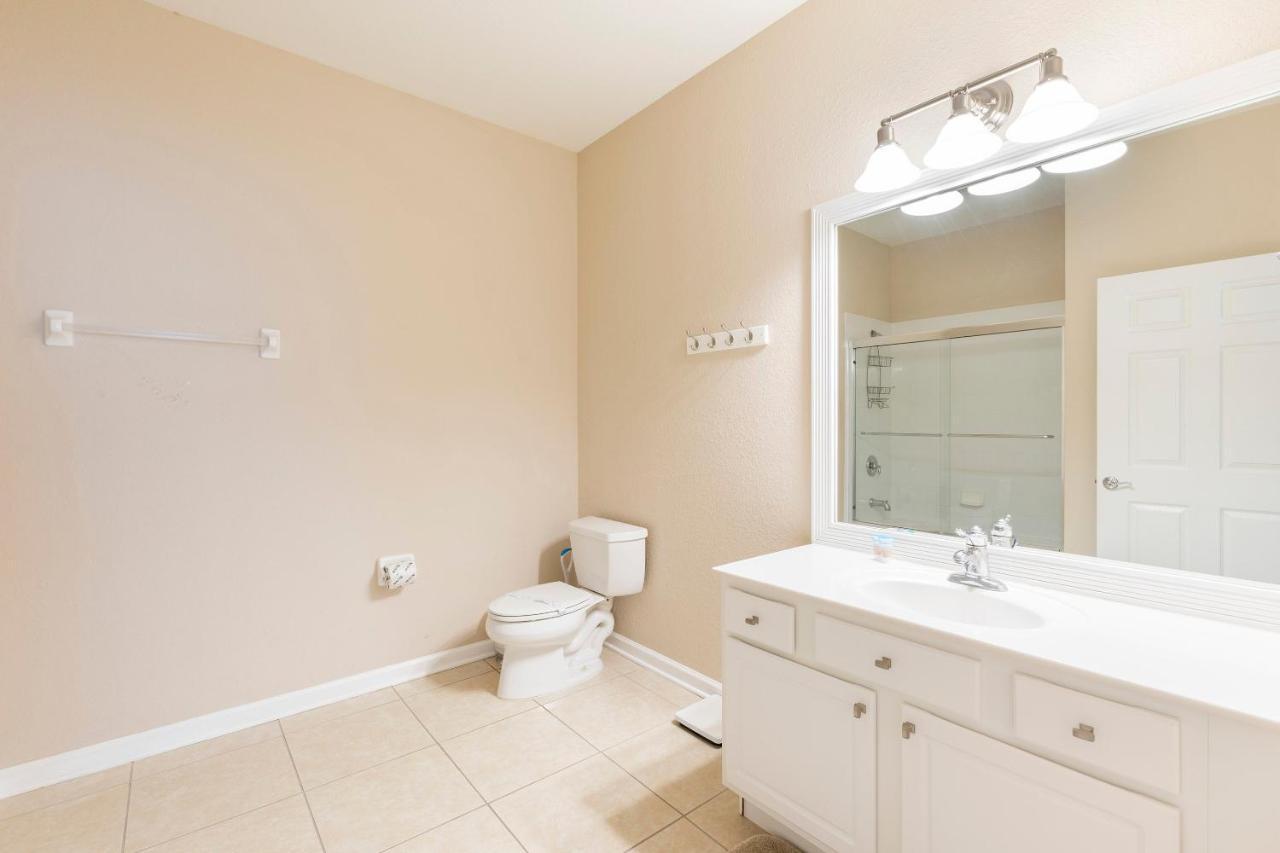Holiday home Spacious 2br 2ba With Balcony 5 Mins To Convention Center & Epic Universe *