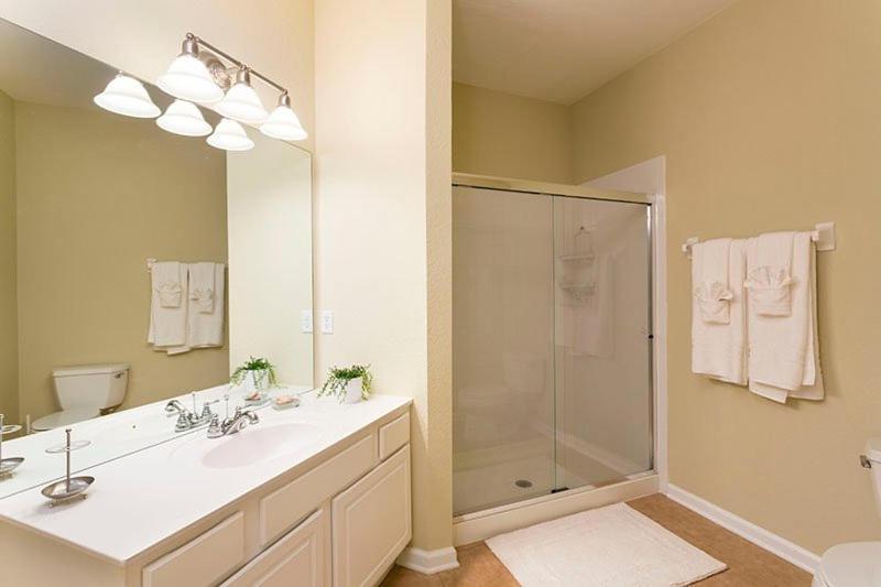 3br 2bath Balcony 5min Conv Center 1410ft * Orlando