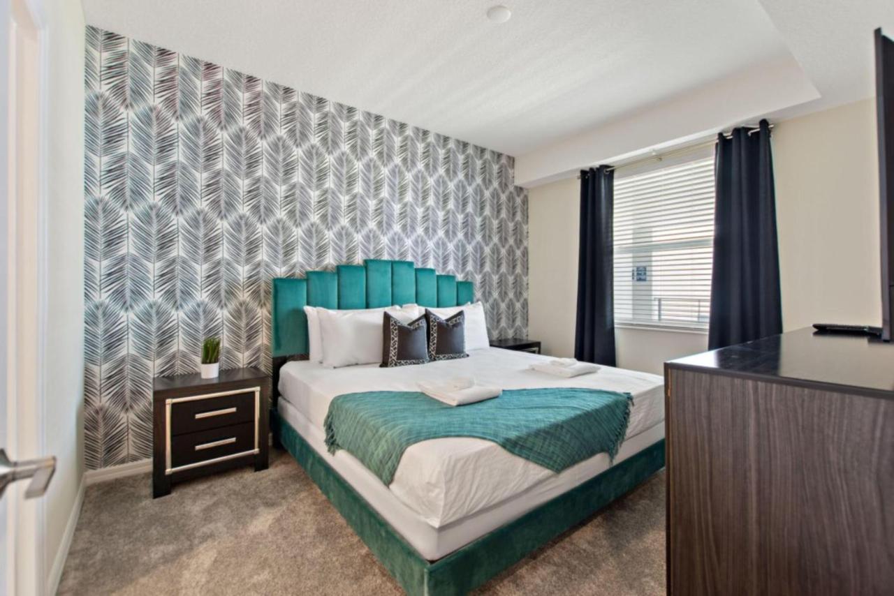 Storey By Shine Holiday home *