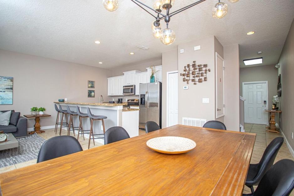 Paradise Palms- 4 Bed Townhome W/splashpool-3215pp Holiday home *