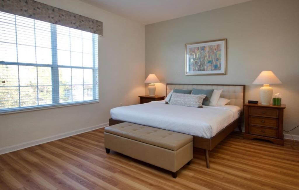 Vista Cay Epic, New! *