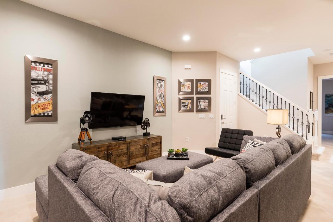 Beautiful Family Patio Area With Bbq 5min * Orlando