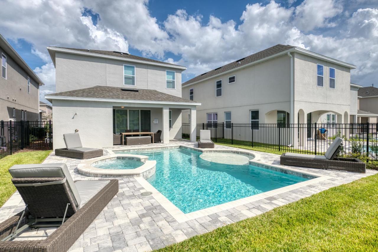 Holiday home Attractive By Rentyl With Game Near - 401s