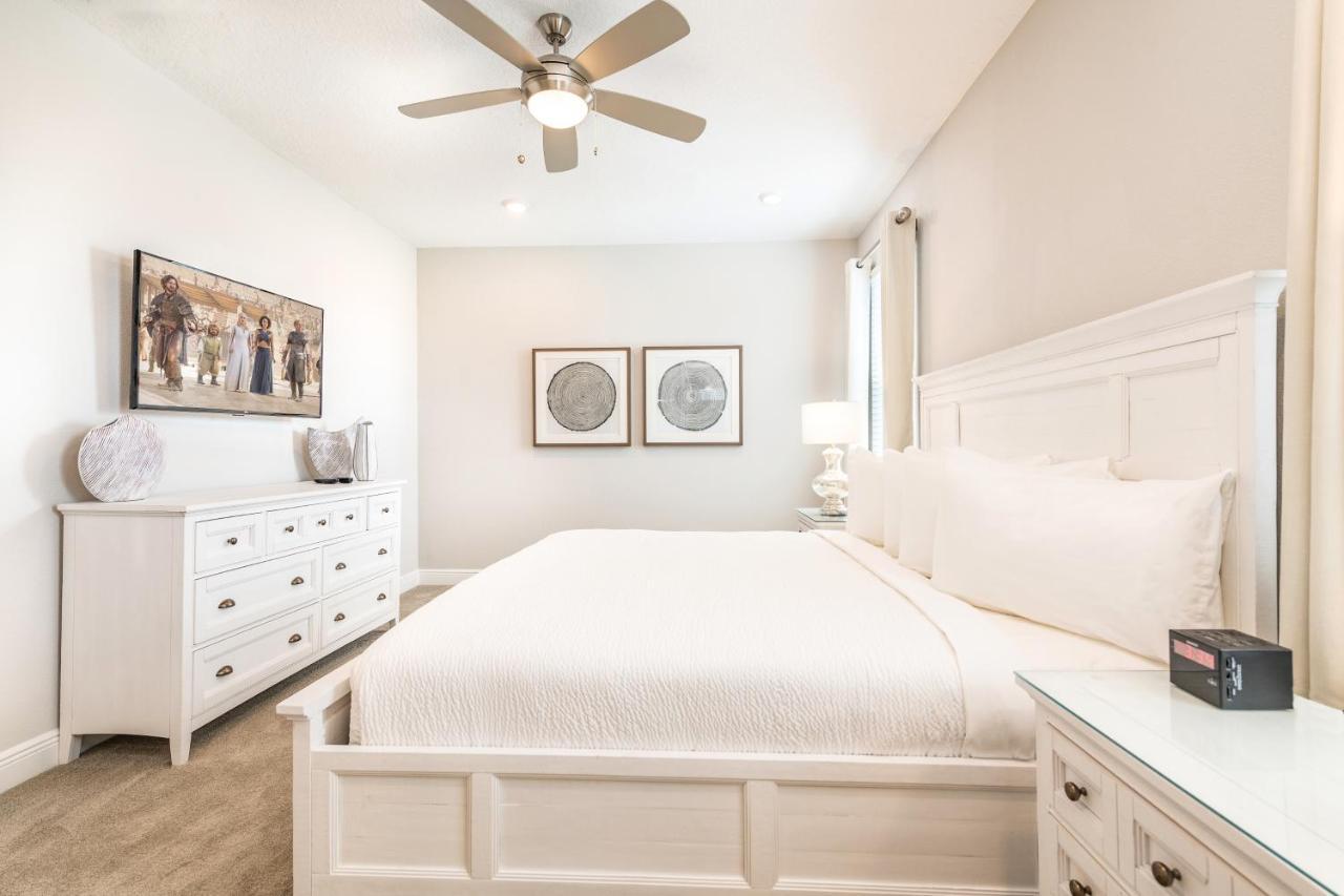 Holiday home Attractive By Rentyl With Game Near - 401s Orlando