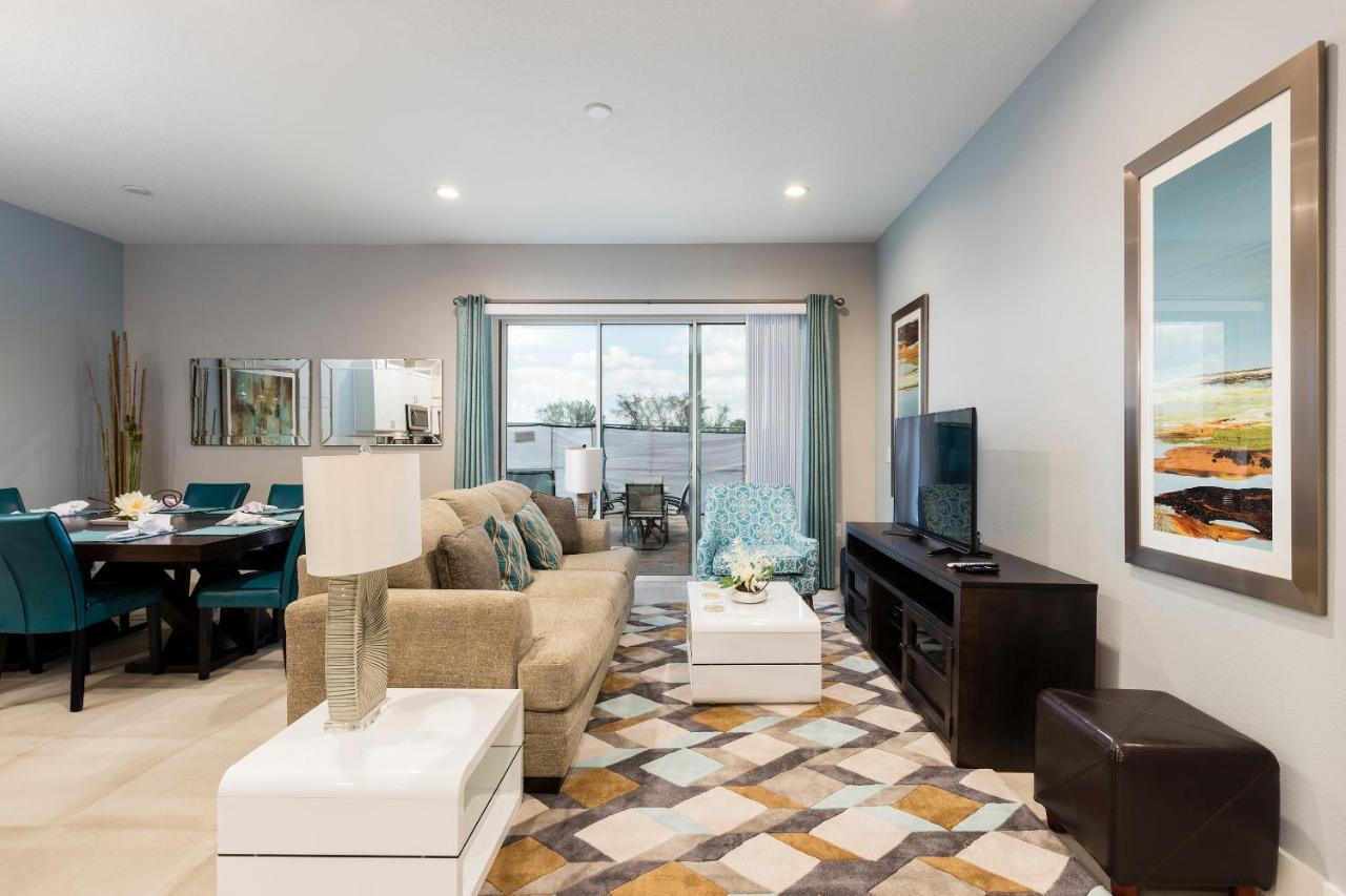 Villa 5 Bedroom 6 Ba Luxury 5 Min To Disneyworld Hot Tub & Bbq Orlando
