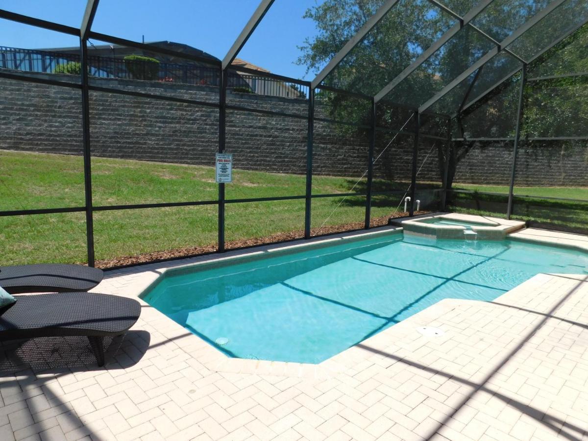Villa Theme 6 Bedroom In Windsor Hills