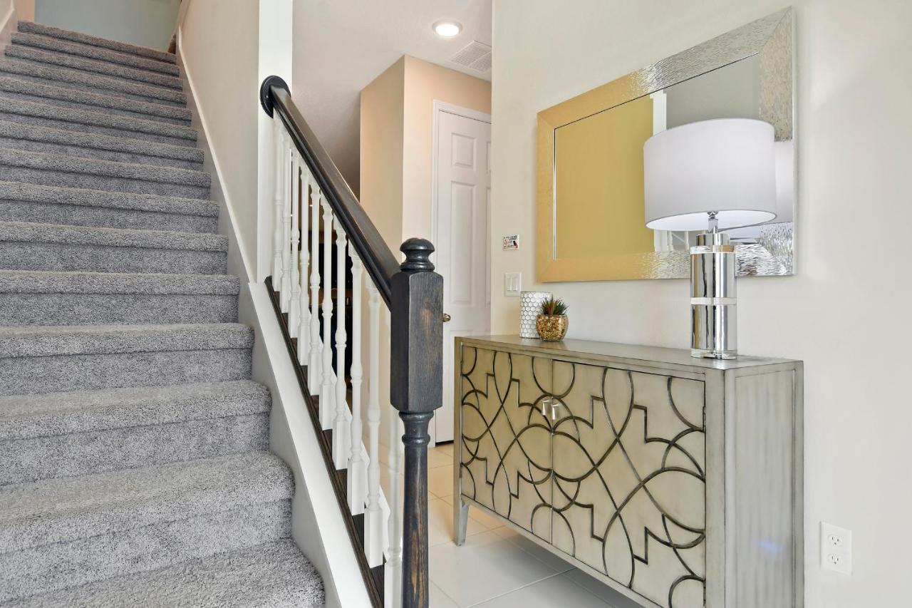 Gorgeous 4bed Splash Pool At Solara! 1600cpc *