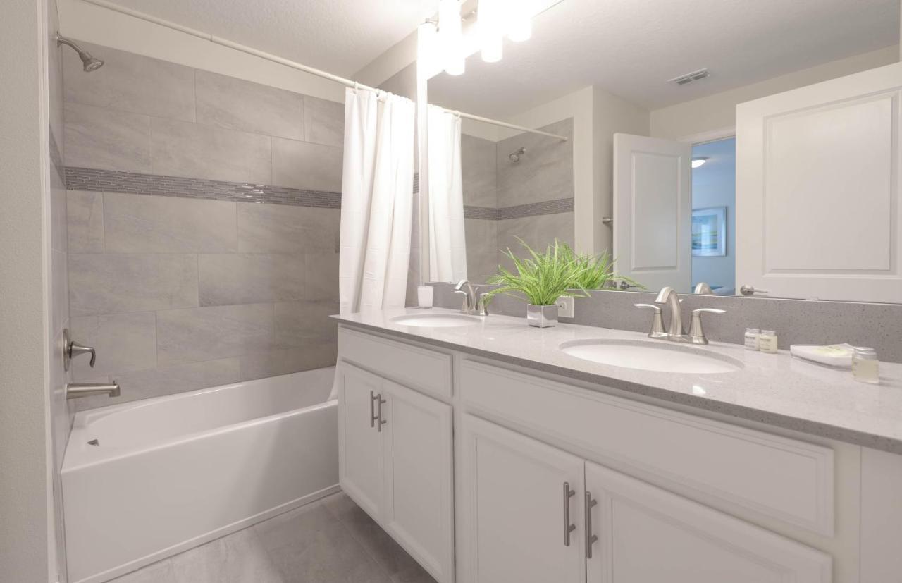 4815ds-non Renting February 1, 2023 Storey Holiday home *