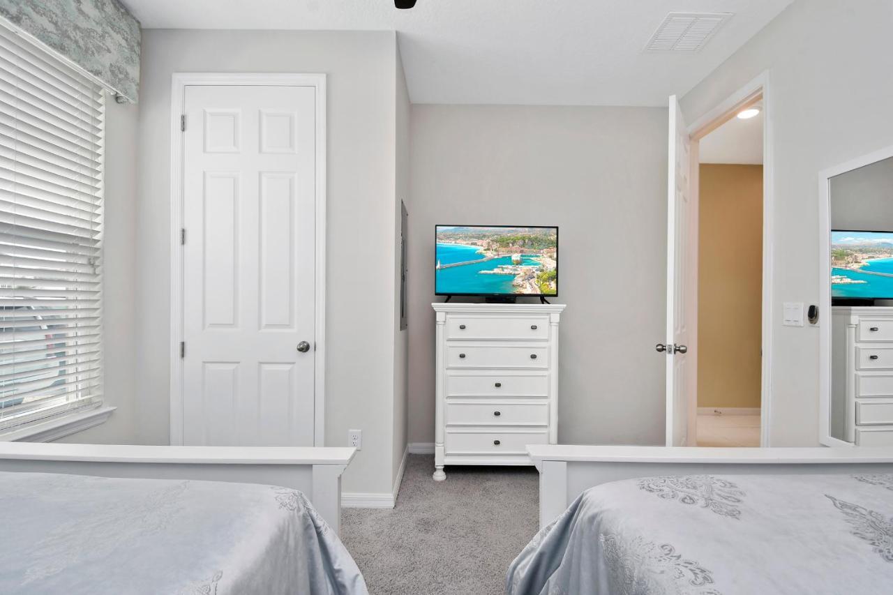 Gorgeous 4bed Splash Pool At Solara! 1600cpc *