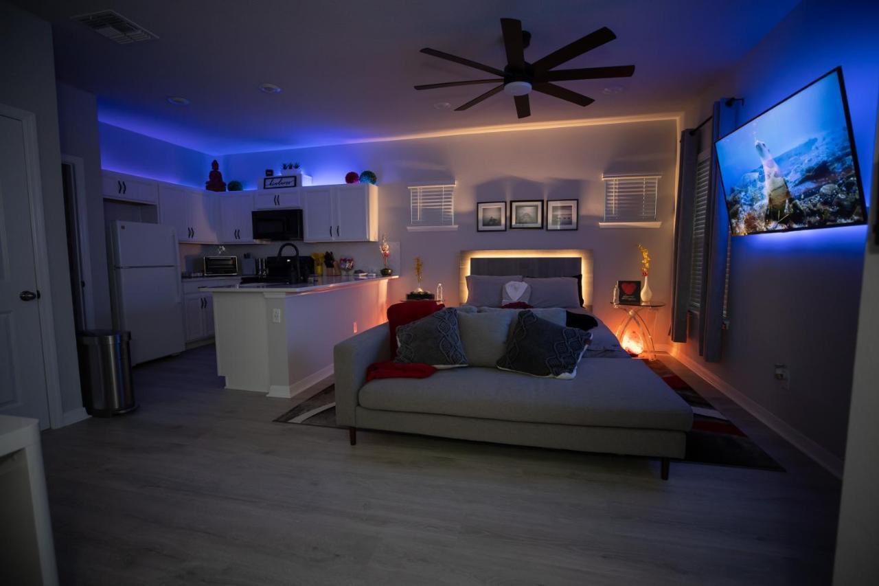 Pet Friendly Modern Zen Retreat With Hot Tub! Orlando