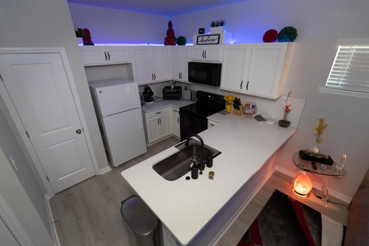 Pet Friendly Modern Zen Retreat With Hot Tub! * Orlando