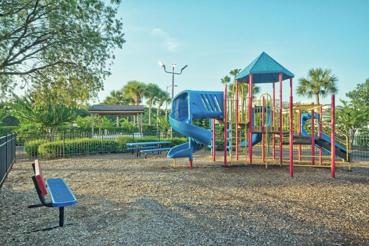 Club Wyndham International Resort 3*