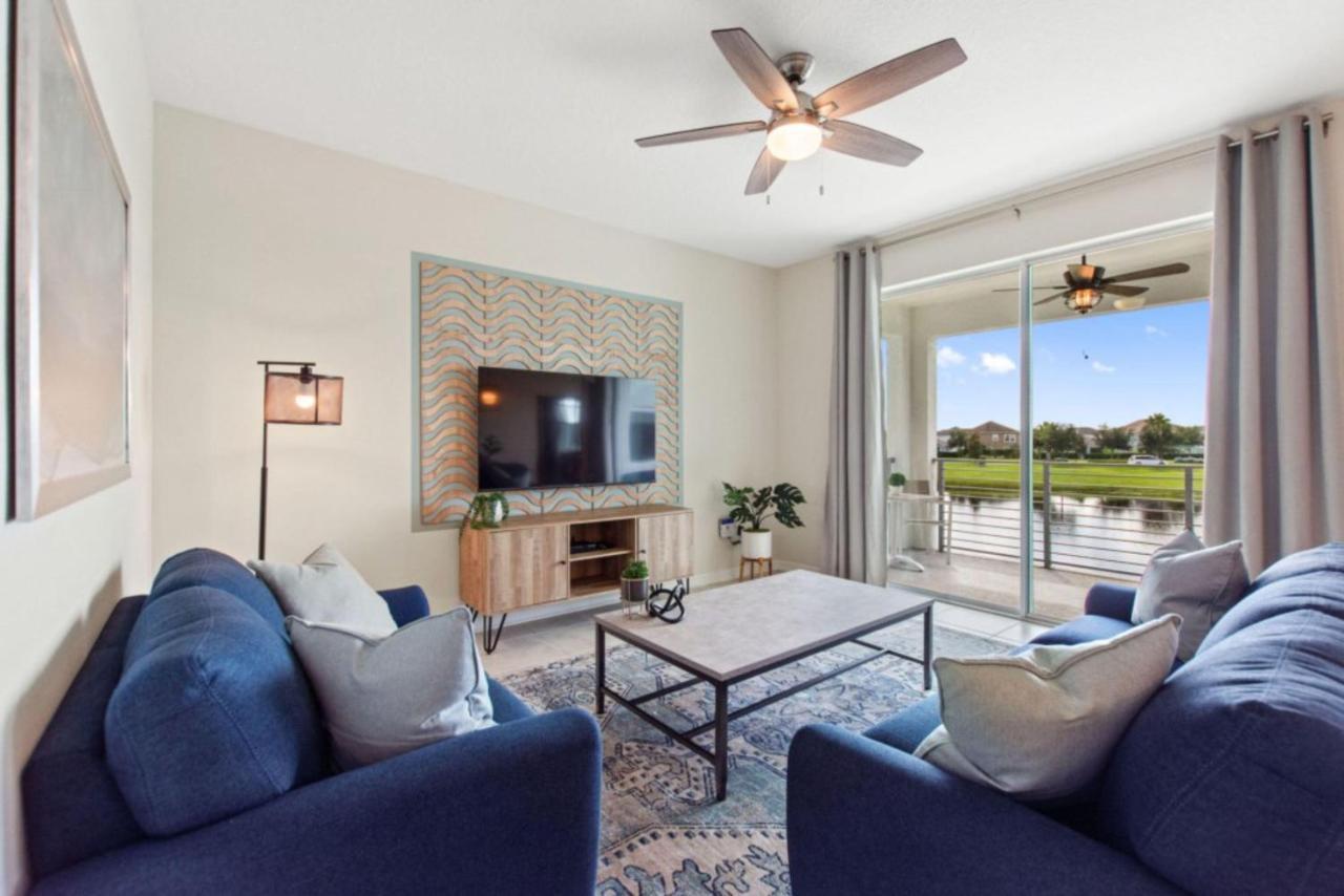 Storey By Shine * Orlando