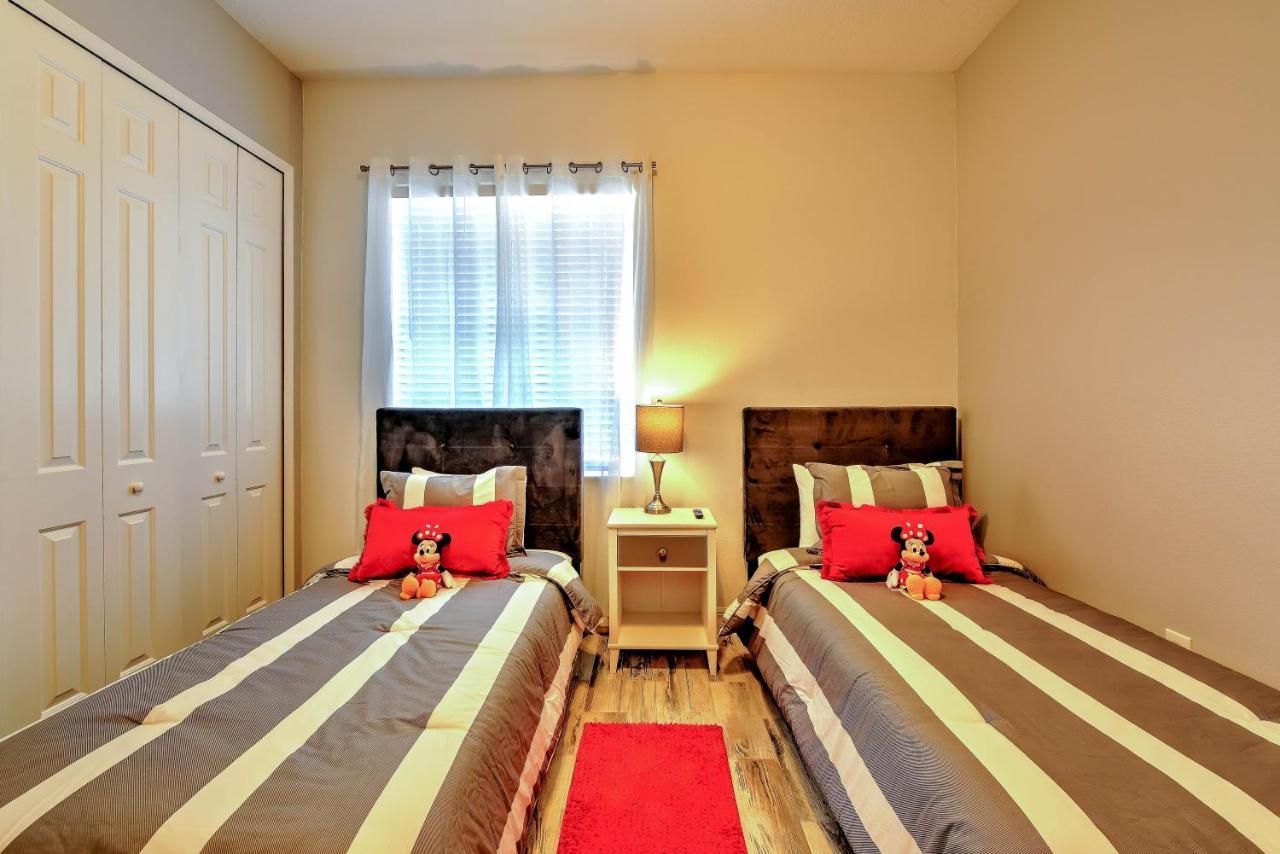 Holiday home Famosa Villa