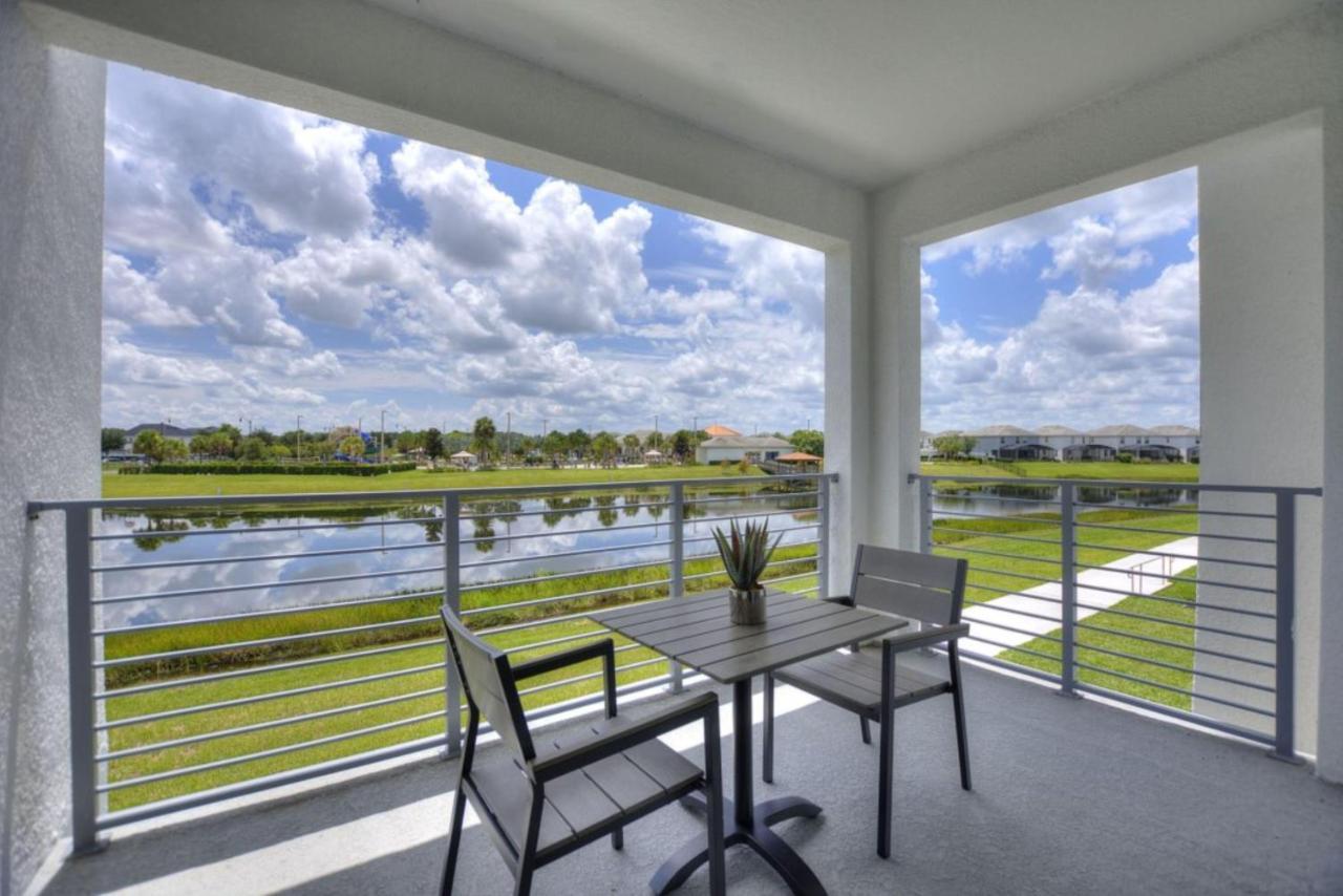 Holiday home Storey By Shine