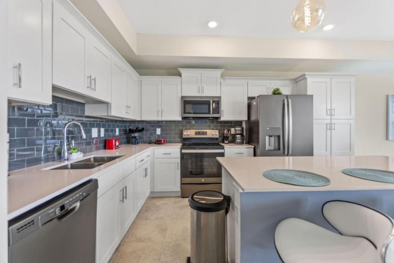 Storey By Shine Orlando
